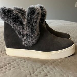 J Slides gray Fur-Lined Winter Boots